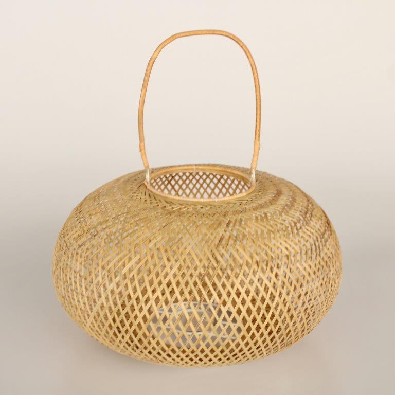 Rattan Hurricane Lamp With Handle